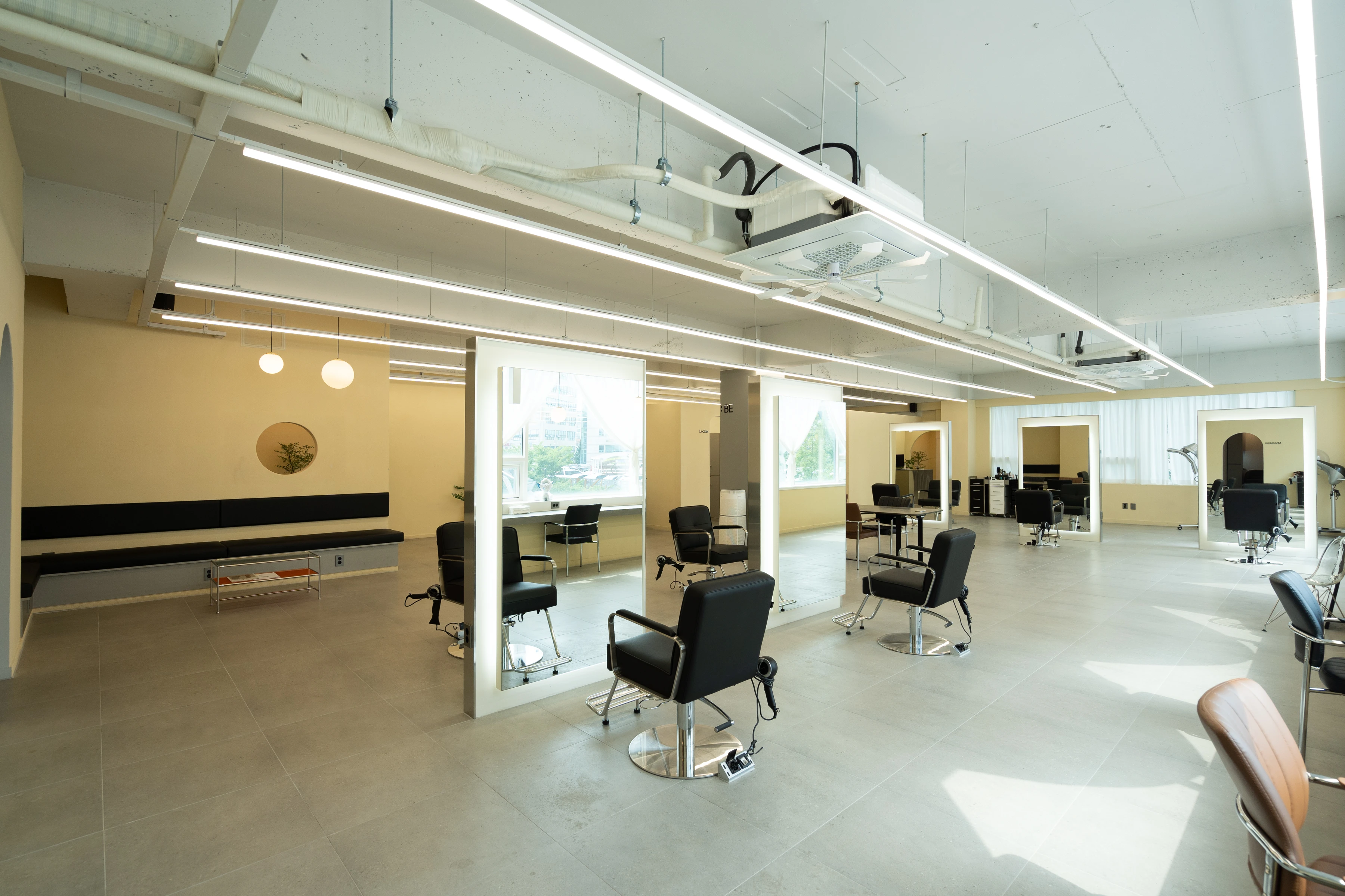 아더비 헤어샵 image 6