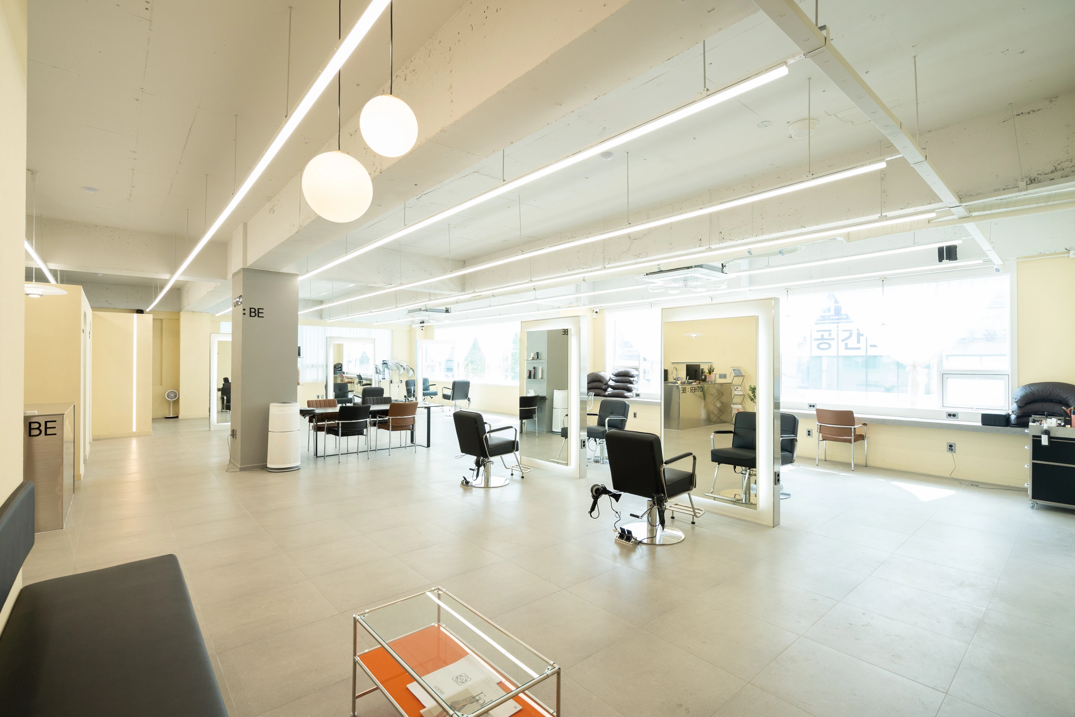 아더비 헤어샵 image 2