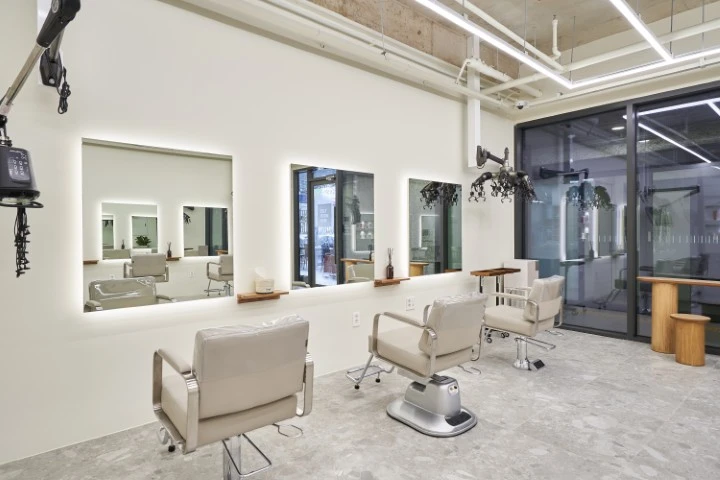 엘리룸 헤어샵 image 7