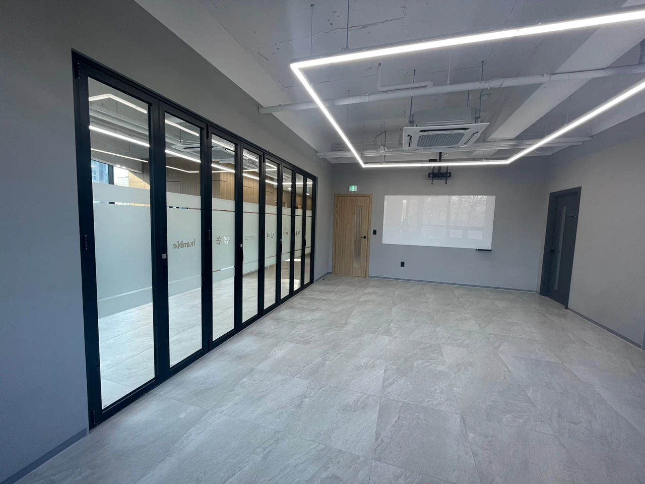 과천제일교회 image 4